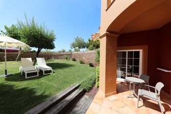 terraza en habitación Senior Suite hotel Iberostar Málaga Playa