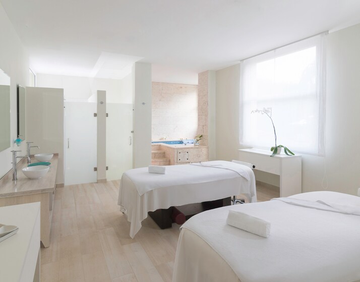 GHB_G_WELLN_SPA_D1904_005