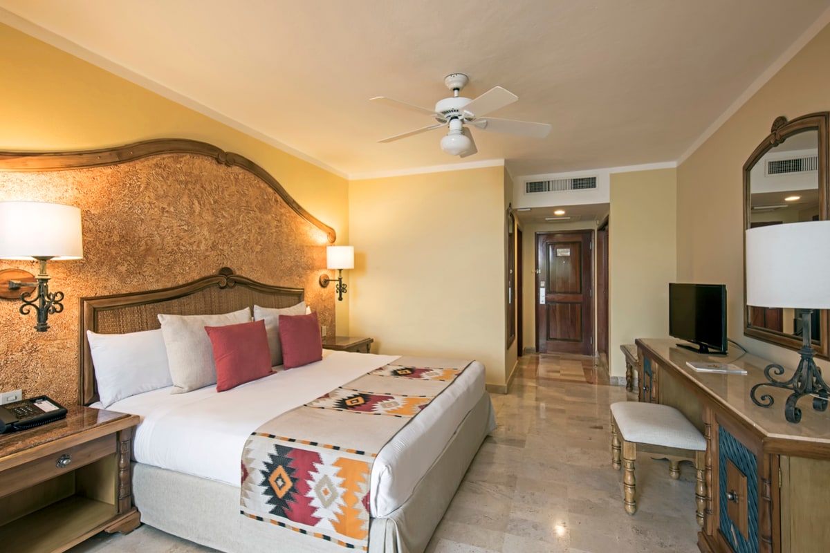 Rooms | Iberostar Paraiso-Beach