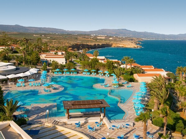 Hotel In Panormo Beach Crete Iberostar Creta Panorama Mare Piscina Del Hotel Iberostar Creta Panorama Mare