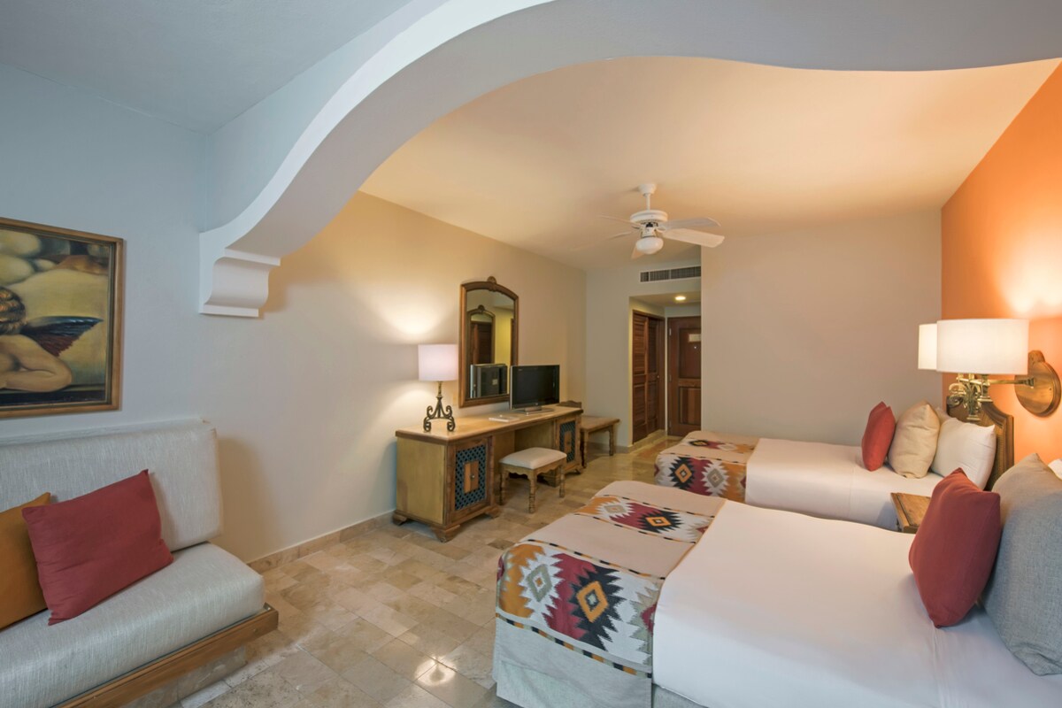 Rooms | Iberostar Paraiso-Beach