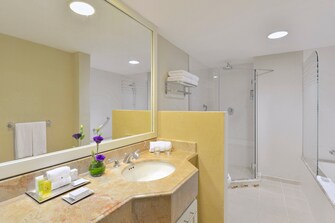 Room Ocean View Room Iberostar Cancún