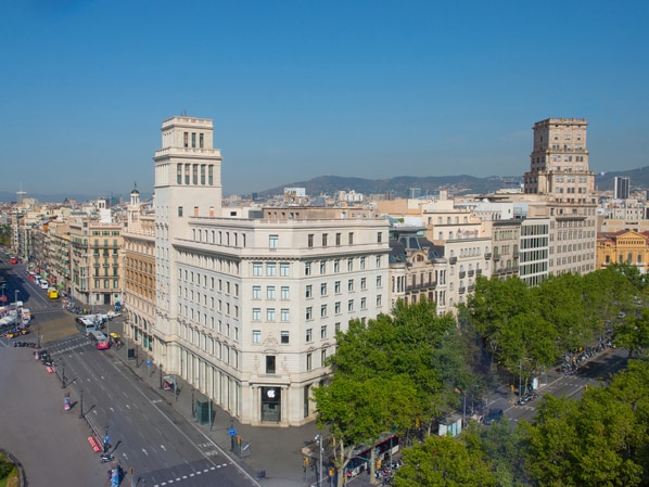 Αποτέλεσμα εικόνας για Iberostar  Hotel in Barcelona