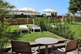 terraza en Habitación Doble vista jardín Iberostar Málaga Playa