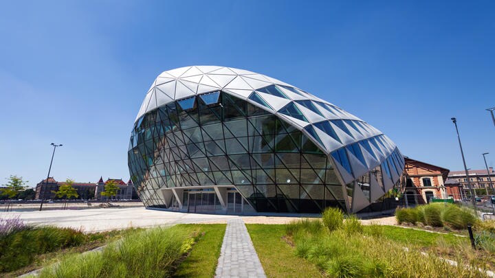 Ten Unique Buildings That Will Inspire You | Iberostar