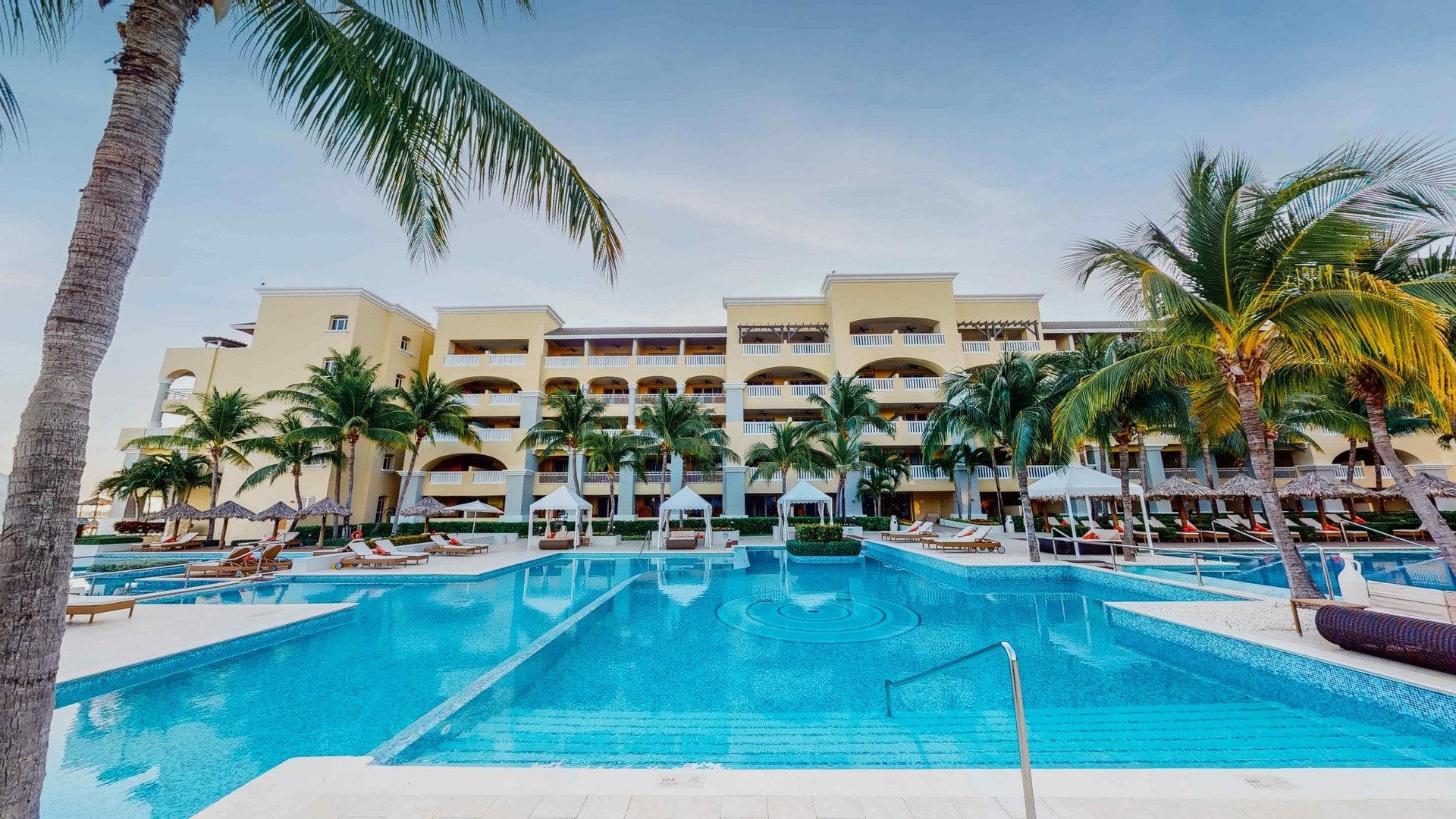 Iberostar Grand Rose Hall 5-star hotel in Montego Bay | Iberostar