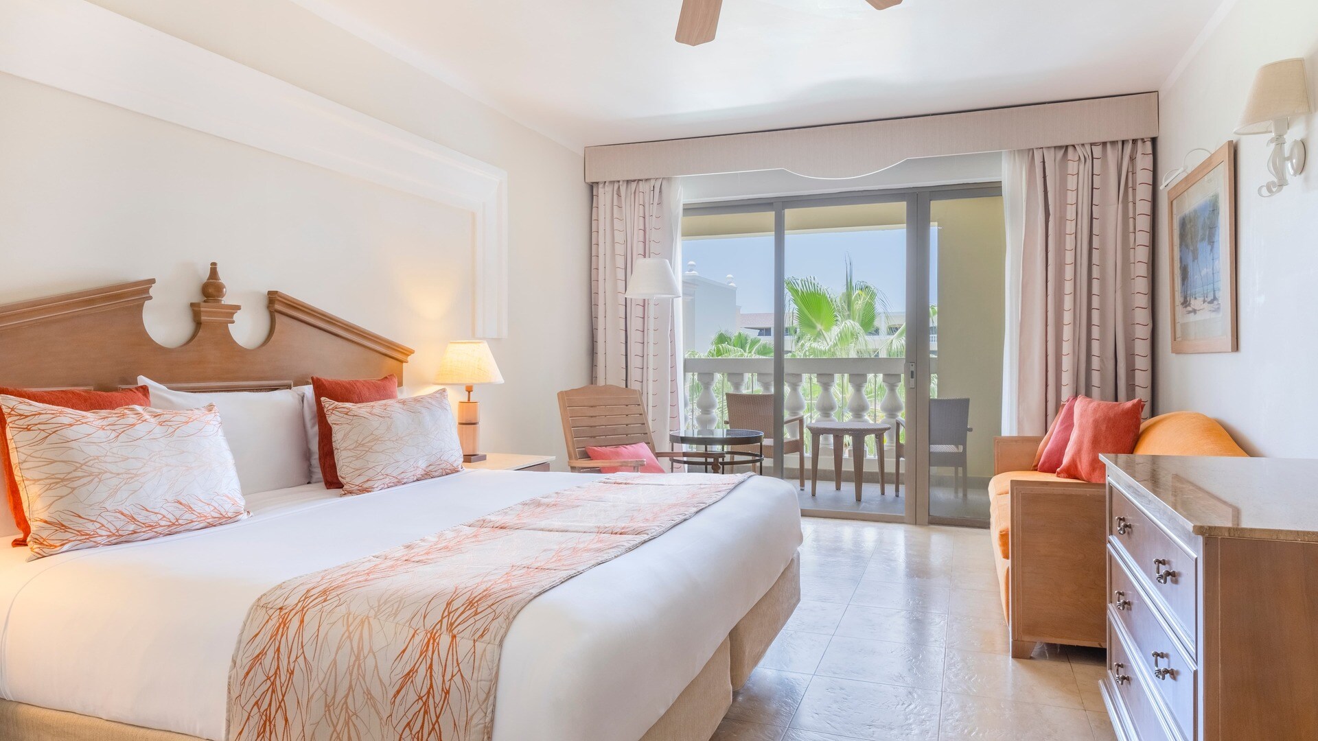 Iberostar Rose Hall Beach 5-star hotel in Montego Bay | Iberostar