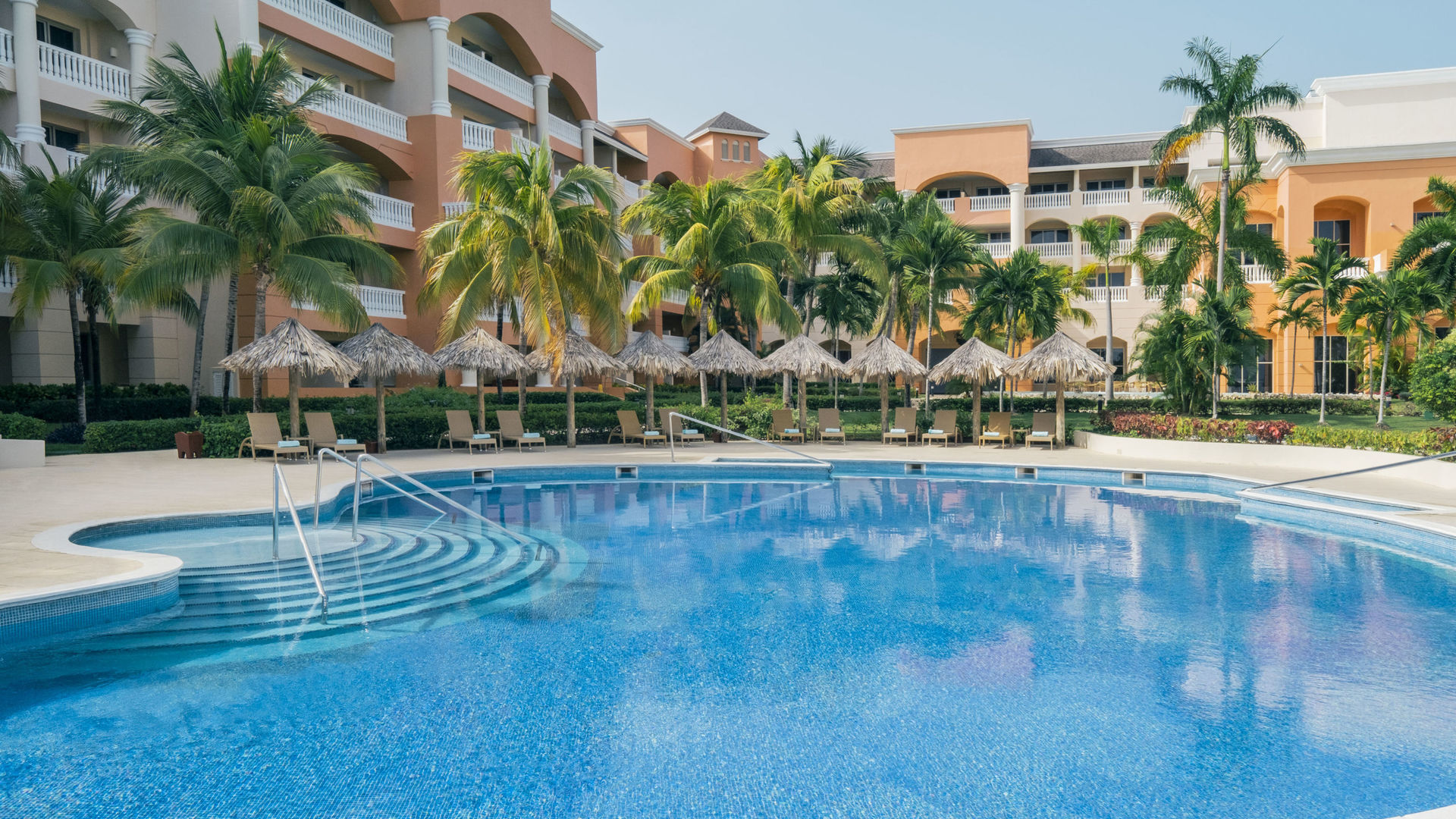 All-Inclusive hotel Iberostar Selection Rose Hall Suites | Iberostar